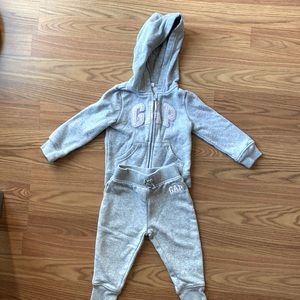 Baby Gap Girls Sweatsuit
